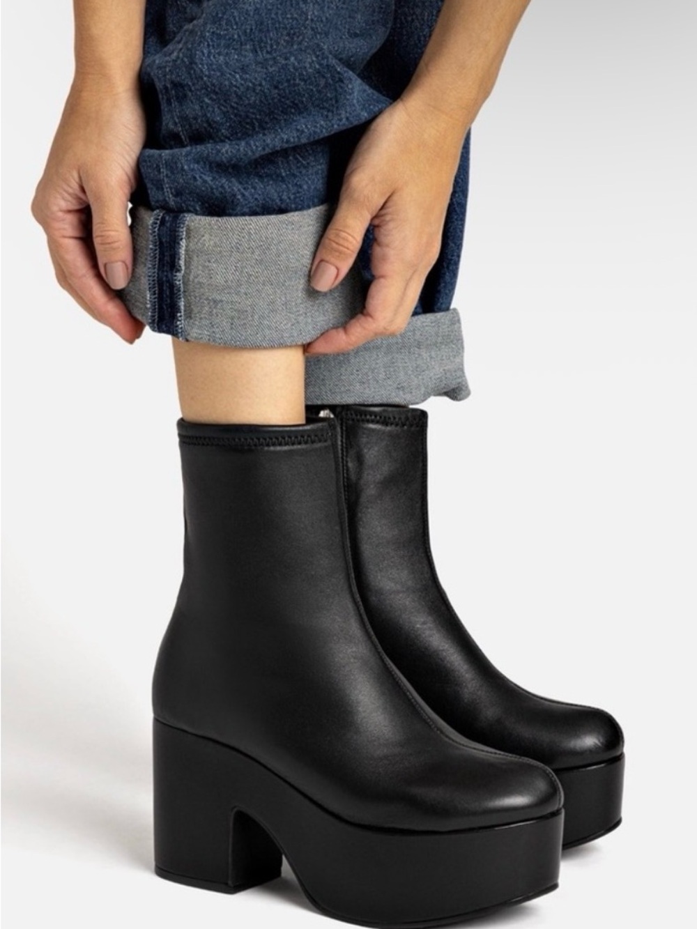 Larroudé Miso Platform Boots Black Leather Chunky Heel Size 8
